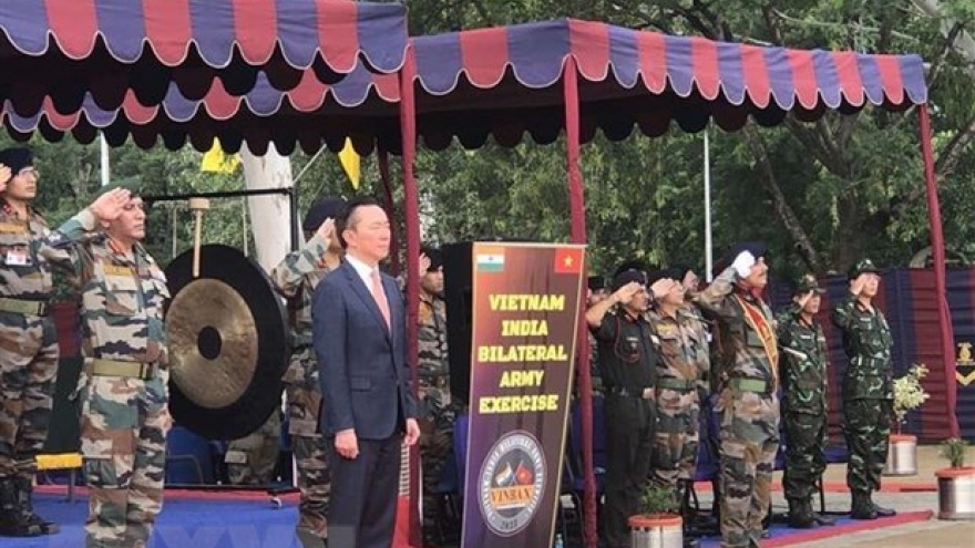 Vietnam, India hold joint peacekeeping exercise